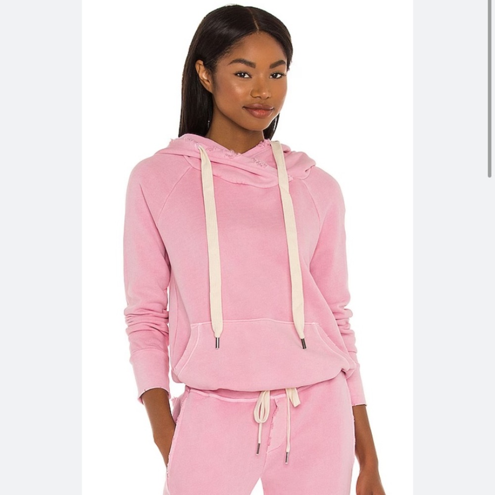 Carbon38 - NSF Lisse Raglan Pullover Hoodie - size L Hot Pink